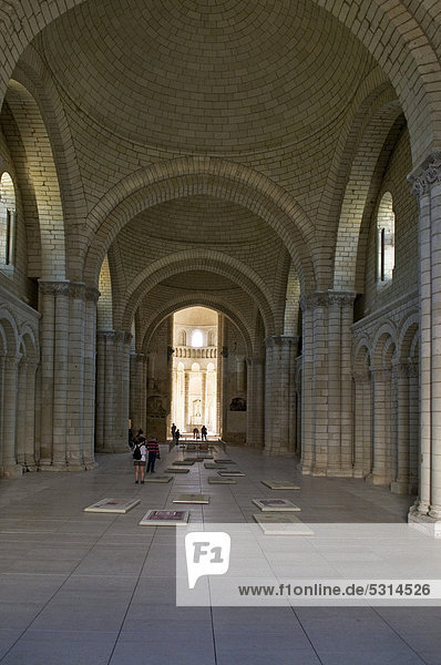 Nave of the abbey church  Abbaye de Fontevraud abbey  Aquitaine Romanesque  built from 1105 to 1160  Fontevraud-líAbbaye  Loire Valley near Saumur  Maine-et-Loire  France  Europe