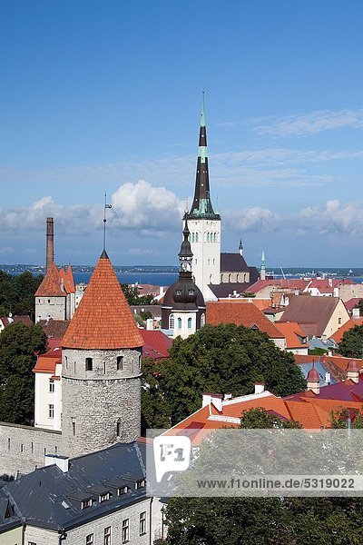 Wand  Großstadt  Kirche  Estland
