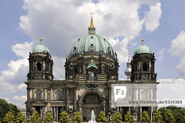 Berliner Dom  auch Oberpfarrkirche und Dom zu Berlin  Museumsinsel  UNESCO Weltkulturerbe  Bezirk Mitte