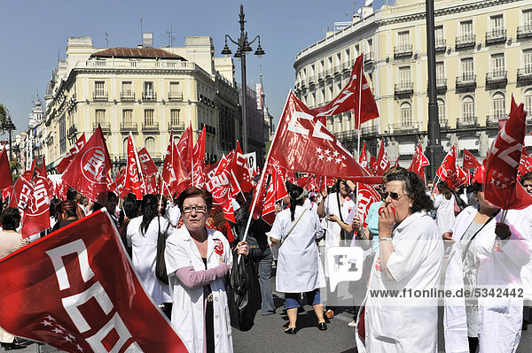 Streikende der Gewerkschaft CCOO  Puerta Del Sol  Madrid  Spanien  Europa