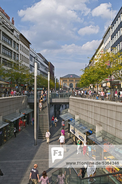 Kroepcke shopping mall  Hannover  Hanover  Lower Saxony  Germany  Europe