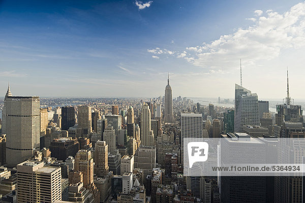 Vereinigte Staaten von Amerika USA aufspüren Gebäude New York City Terrasse Manhattan Rockefeller Center
