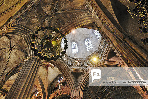 Innenaufnahme  Deckengewölbe  La Catedral de la Santa Creu i Santa Eul‡lia  Gotisches Viertel  Barri GÚtic  Barcelona  Katalonien  Spanien  Europa