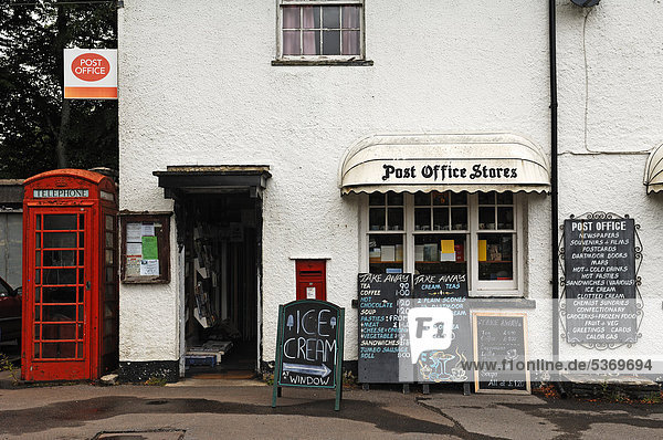Post Office Stores  Postbridge  Dartmoor Nationalpark  Devon  England  Großbritannien  Europa
