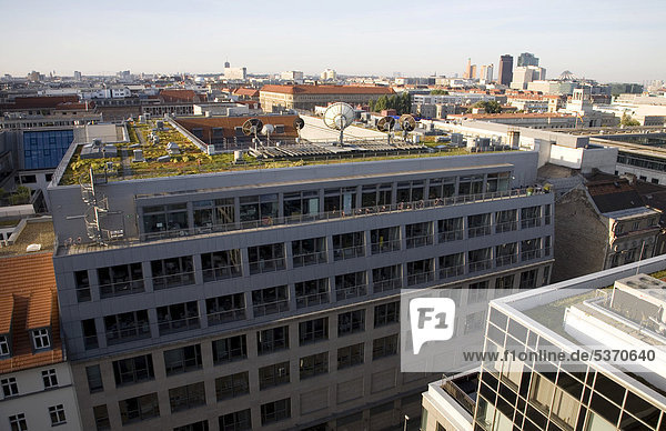 Blick auf ZDF-Gebäude  Berlin  Deutschland  Europa