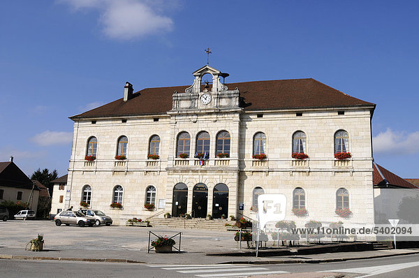 Rathaus  Levier  Pontarlier  Departement Doubs  Franche-Comte  Frankreich  Europa  ÖffentlicherGrund