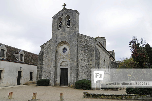 Oratorium von Germigny des Pres  Kapelle  Kirche  Germigny-des-Pres  Dorf  Gemeinde  Departement Loiret  Centre  Frankreich  Europa  ÖffentlicherGrund