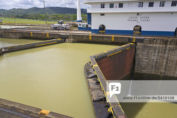 Gatun Locks  Panamakanal  Panama