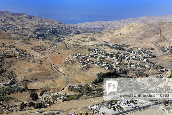 Mittlerer Osten  Middle Eastern  Jordanien  Jordanien  Landschaft  Landschaften  Scenic  Karak  Blick von oben  Valley  Reisen  Reiseziele  Orte der Welt