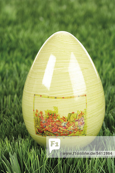 Easter egg on grass