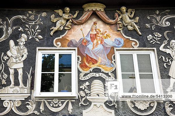 Lueftlmalerei  frescos or house paintings  Garmisch-Patenkirchen  Werdenfelser Land  Upper Bavaria  Bavaria  Germany  Europe