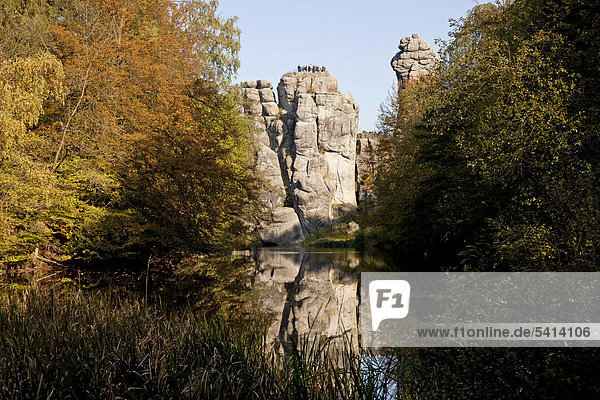 Die Externsteine,  eine markante Sandstein-Felsformation im Teutoburger Wald,  Horn-Bad Meinberg,  Nordrhein-Westfalen,  Deutschland,  Europa