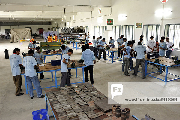 Vocational training as a metalworker at the Don Bosco Technical Centre DBTC  Youhanabad  Lahore  Punjab  Pakistan  ASia