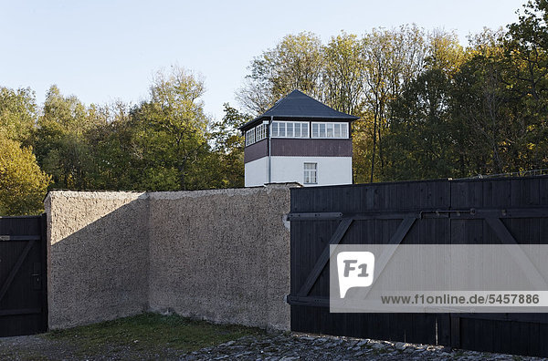 Wachturm  Gedenkstätte Buchenwald  ehemaliges KZ  Weimar  Thüringen  Deutschland  Europa