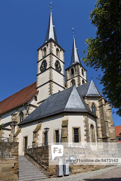Stiftskirche St. Peter  Altstadt Bad Wimpfen  Neckartal  Baden-Württemberg  Deutschland  Europa  ÖffentlicherGrund