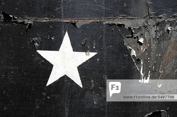 Weißer Stern auf schwarzem Untergrund  Havanna  Habana  Kuba  Große Antillen  Karibik  Mittelamerika  Amerika