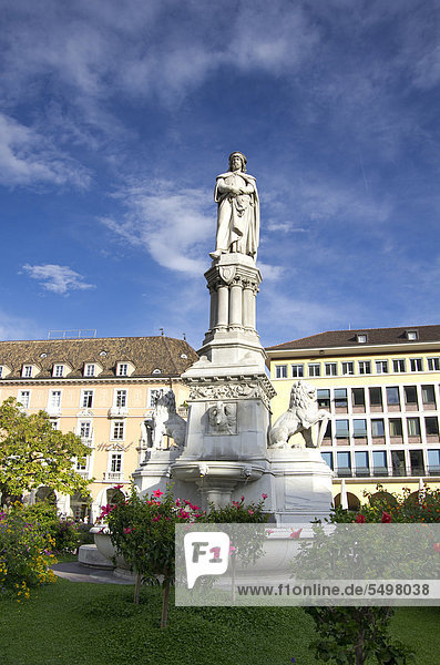 Trentino Südtirol Europa Statue Bozen Italien