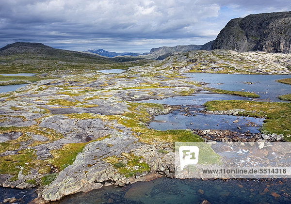 Landschaft nahe Bajep Tjuorvvomoajvve  Rago-Nationalpark  Nordland  Norwegen  Skandinavien  Europa
