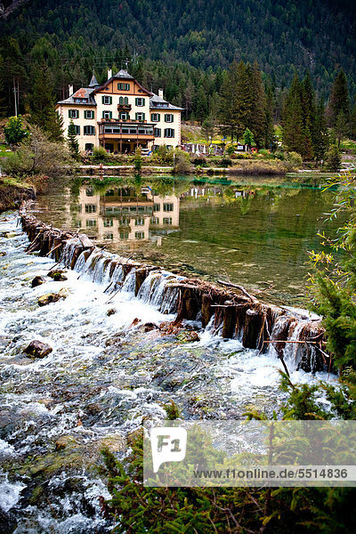 Lago di Dobbiaco  Toblacher See  lake in the Dolomites  Italy  Europe