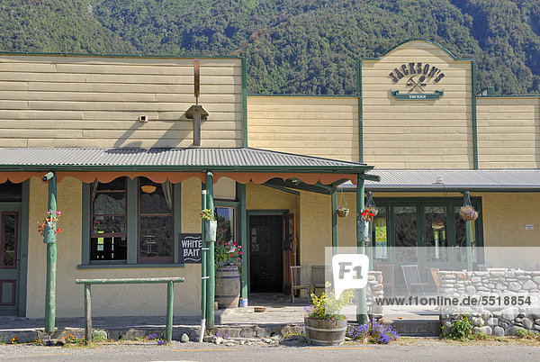 Jackson's Tavern  historische Gaststätte aus der Goldgräberzeit  erbaut 1868  Arthurs Pass  Highway 73  Südinsel  Neuseeland