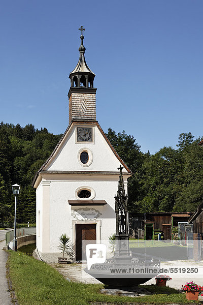 Knappenkapelle Maria Schnee  Achthal bei Teisendorf  Rupertiwinkel  Chiemgau  Oberbayern  Bayern  Deutschland  Europa  ÖffentlicherGrund