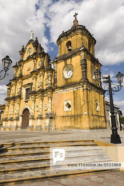 Kirche Recoleccion  LeÛn  Nicaragua  Zentralamerika
