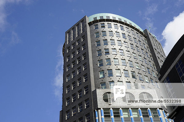 Muzentoren Turm  ein Bürogebäude  Architekt Rob Krier  Den Haag  Holland  Niederlande  Benelux  Europa