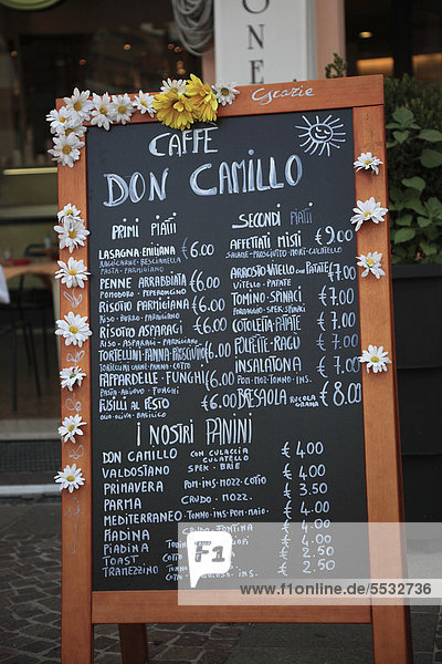 Speisekarte des Restaurant Don Camillo in Brescello Emilia Romagna Italien Europa