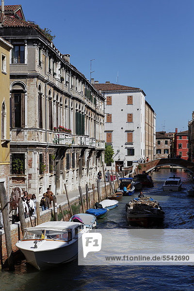 Fondamenta Santa Caterina  Cannaregio district  Venice  UNESCO World Heritage Site  Venetia  Italy  Europe