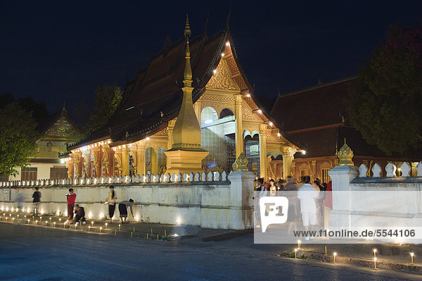 Vollmondfest im Wat Sene Tempel  Wat Sensoukharam  Luang Prabang  Laos  Indochina