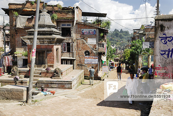 Straßenszene in Kathmandu  Nepal  Asien