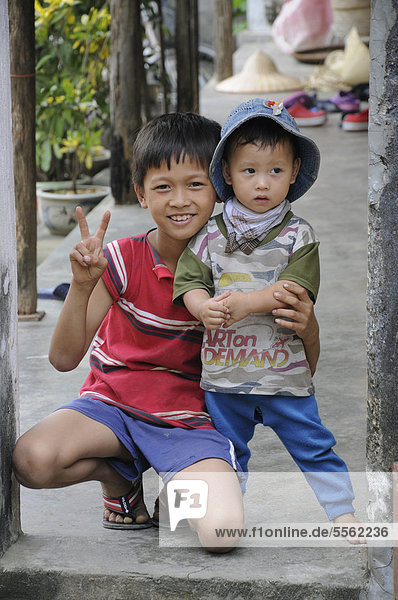 Children  Vuon Thi  Vietnam  Southeast Asia  Asia