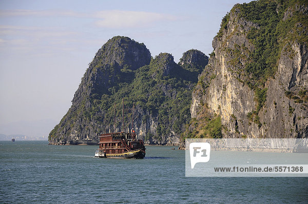 Junk  Halong Bay  Vietnam  Southeast Asia