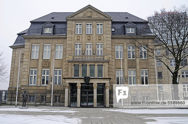 Villa Horion  ehemalige Staatskanzlei  Winter  Düsseldorf  Nordrhein-Westfalen  Deutschland  Europa  ÖffentlicherGrund