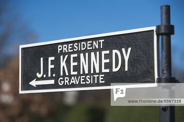 Sign for site of President Kennedy's grave  Arlington National Cemetery  Virginia  USA