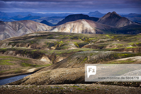 Rhyolith-Berge  Landmannalaugar  Fjallabak Naturschutzgebiet  Hochland  Island  Europa