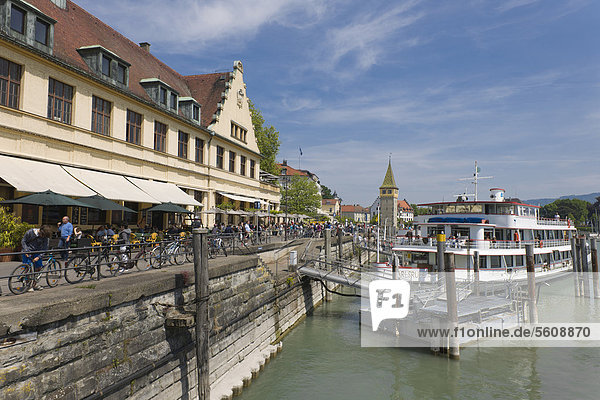 Excursion boats on the lakeside promenade  Lindau  Lake Constance  Baden-Wuerttemberg  southern Germany  Germany  Europe