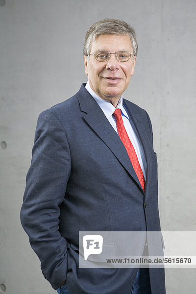 Dr. Peter Danckert  SPD  Mitglied des Deutschen Bundestages  Vorsitzender des Sportausschusses  Berlin  Deutschland  Europa