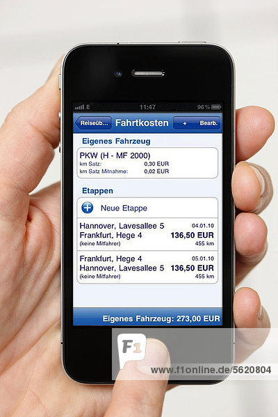 Iphone  Smartphone  App auf dem Display  Fahrtenbuch zum Abrechnen von Fahrtkosten