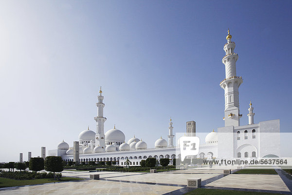 Gesamtkomplex der Sheikh Zayed Moschee in Abu Dhabi  Vereinigte Arabische Emirate  Naher Osten  Asien