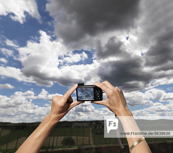 Frau  Fotografie  nehmen  Wolke  Himmel