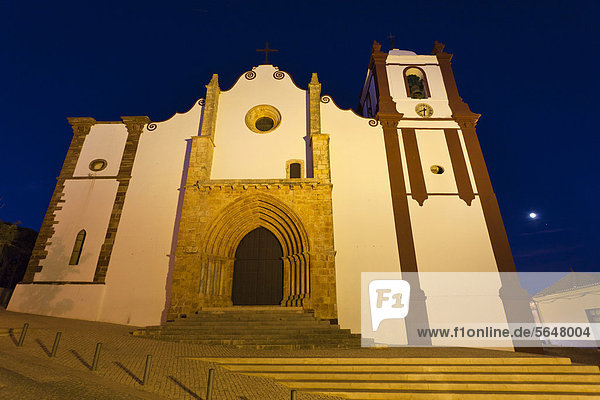 Kathedrale von Silves am Abend  Algarve  Portugal  Europa