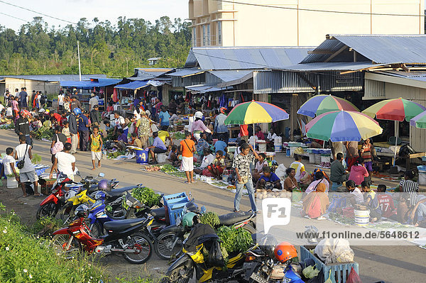 Weekly market near Kota Biak  Biak Island off the island of Papua New Guinea  Indonesia  Southeast Asia  Asia