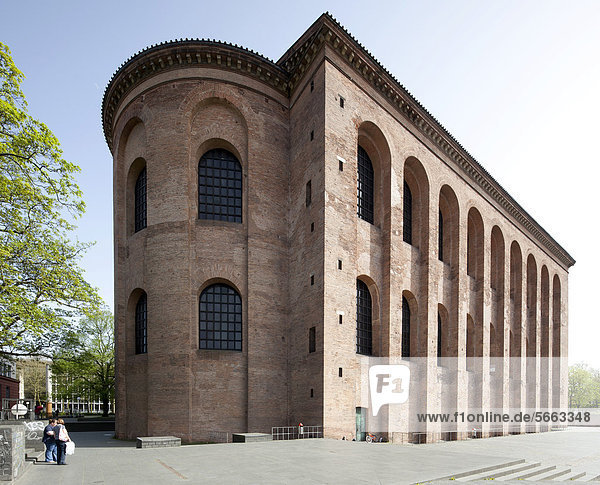 Konstantin-Basilika  UNESCO Weltkulturerbe  Trier  Rheinland-Pfalz  Deutschland  Europa  ÖffentlicherGrund