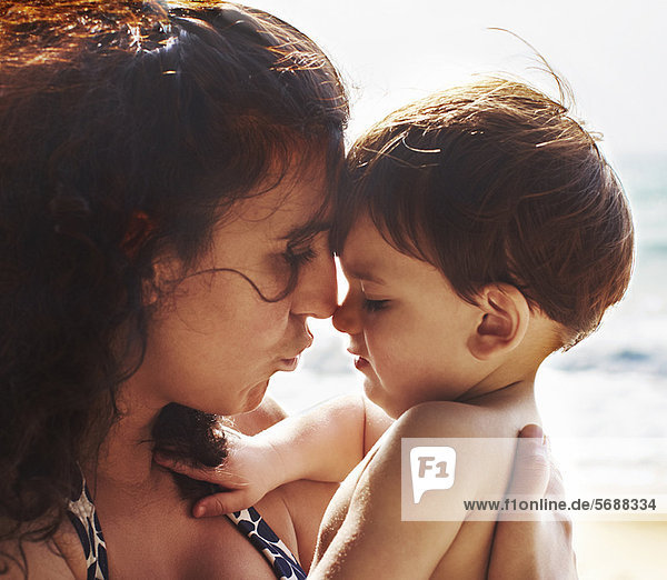 Strand  küssen  Mutter - Mensch