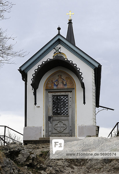 Kapelle am Riederstein  Rottach-Egern  Tegernsee  Oberbayern  Bayern  Deutschland  Europa  ÖffentlicherGrund