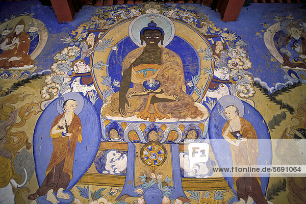 Dunkelhäutige Buddha-Darstellung Wandmalerei Kloster Tikse Ladakh indischer Himalaya Nordindien Indien Asien