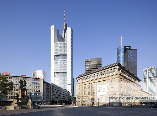 Commerzbank-Turm  Goetheplatz  Frankfurt am Main  Hessen  Deutschland  Europa  PublicGround