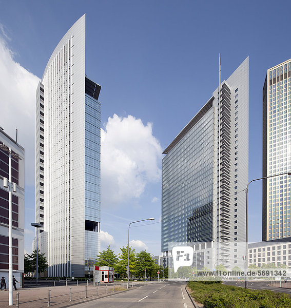 Castor and Pollux office buildings  Frankfurt am Main  Hesse  Germany  Europe  PublicGround