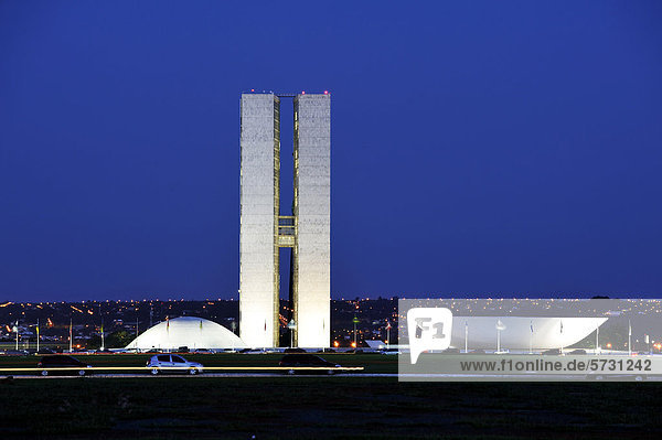 Congress building  Congresso Nacional at night  architect Oscar Niemeyer  Brasilia  Distrito Federal DF  Brazil  South America